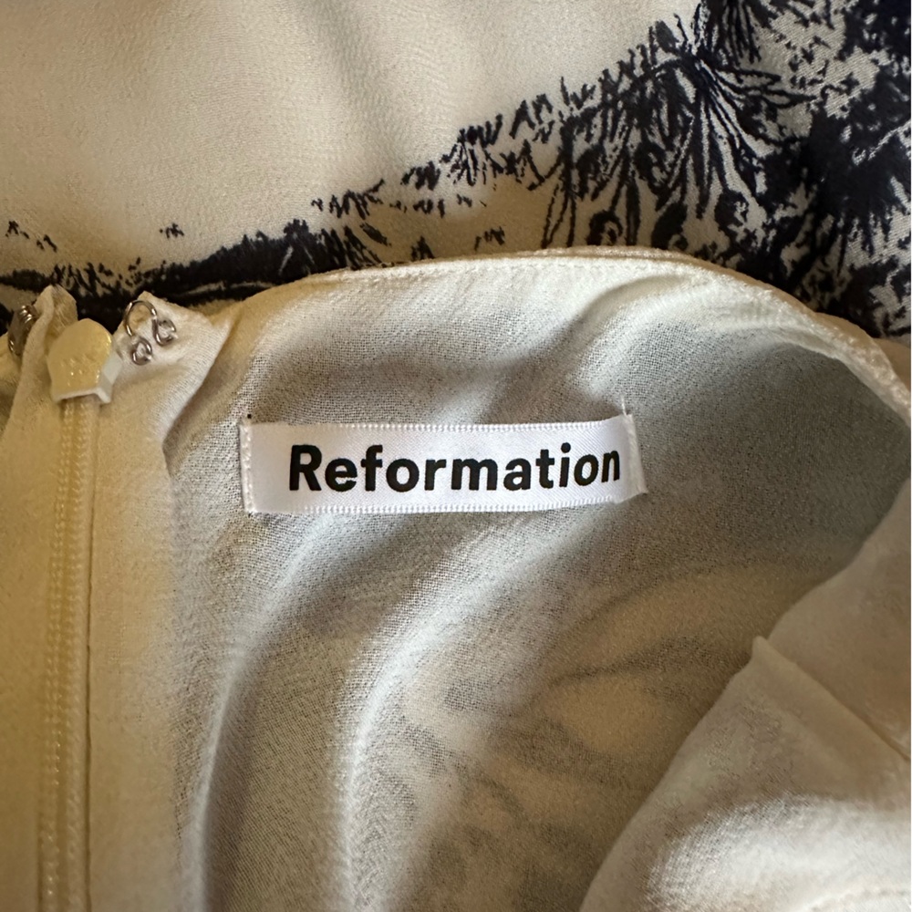 Reformation Navy and Cream Women's Dress, size 0. NWT - Picture 5 of 7